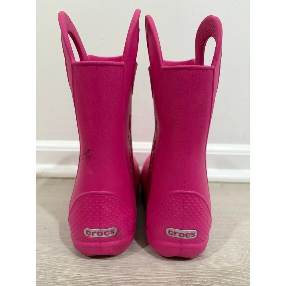 Crocs Handle It Rain Boots Kids Junior Size 2 Candy Pink Waterproof Pull On J2
